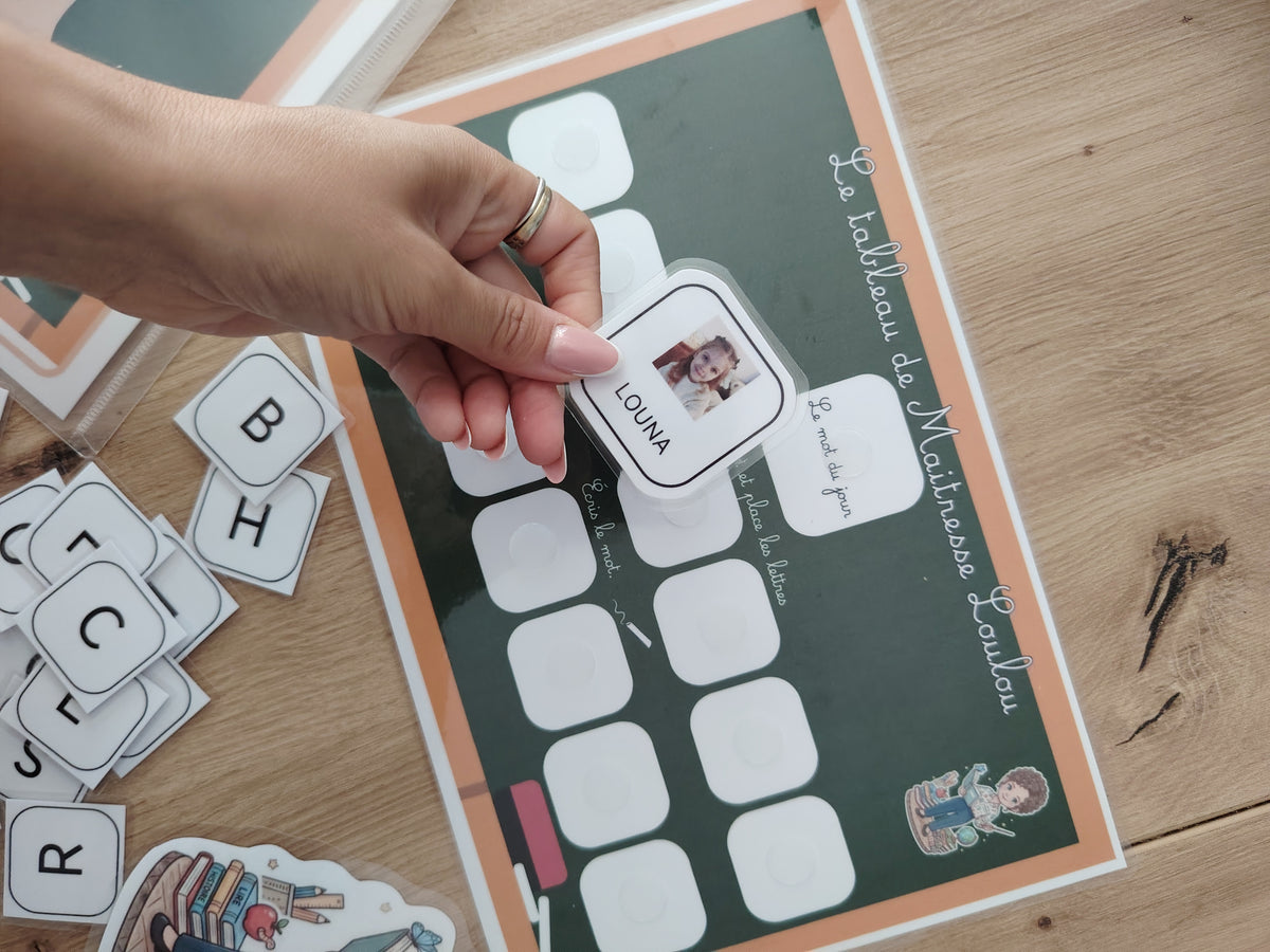 Jeu - Le tableau des mots - 3 ans et +